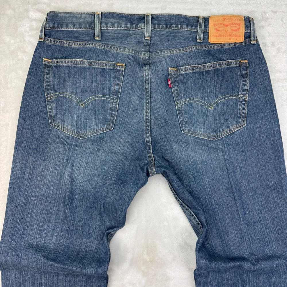 Levi 559 Jeans Mens 38x32 Blue Relaxed Straight Baggy Classic Denim Casual Pants